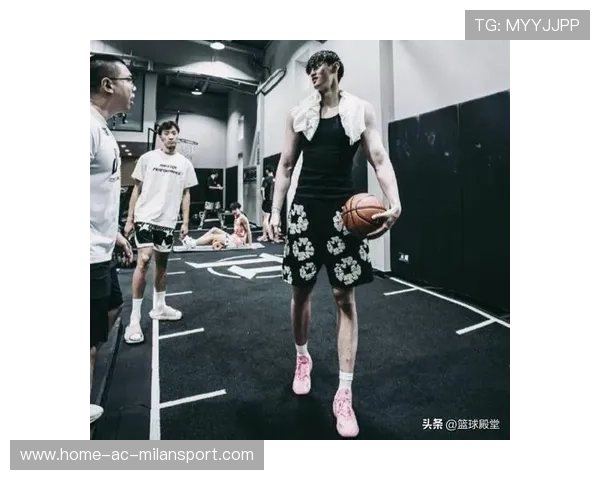 NBA新风尚：各队训练营加码力量训练，引领篮球新时代