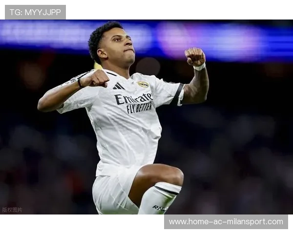 罗德里戈在底线处连续过人后横传——边路魔术与团队配合的艺术